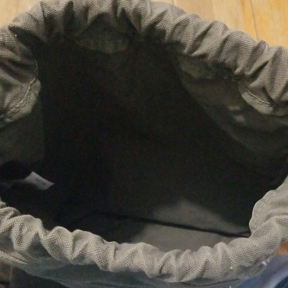 A custom backpack - Picture 4 of 4